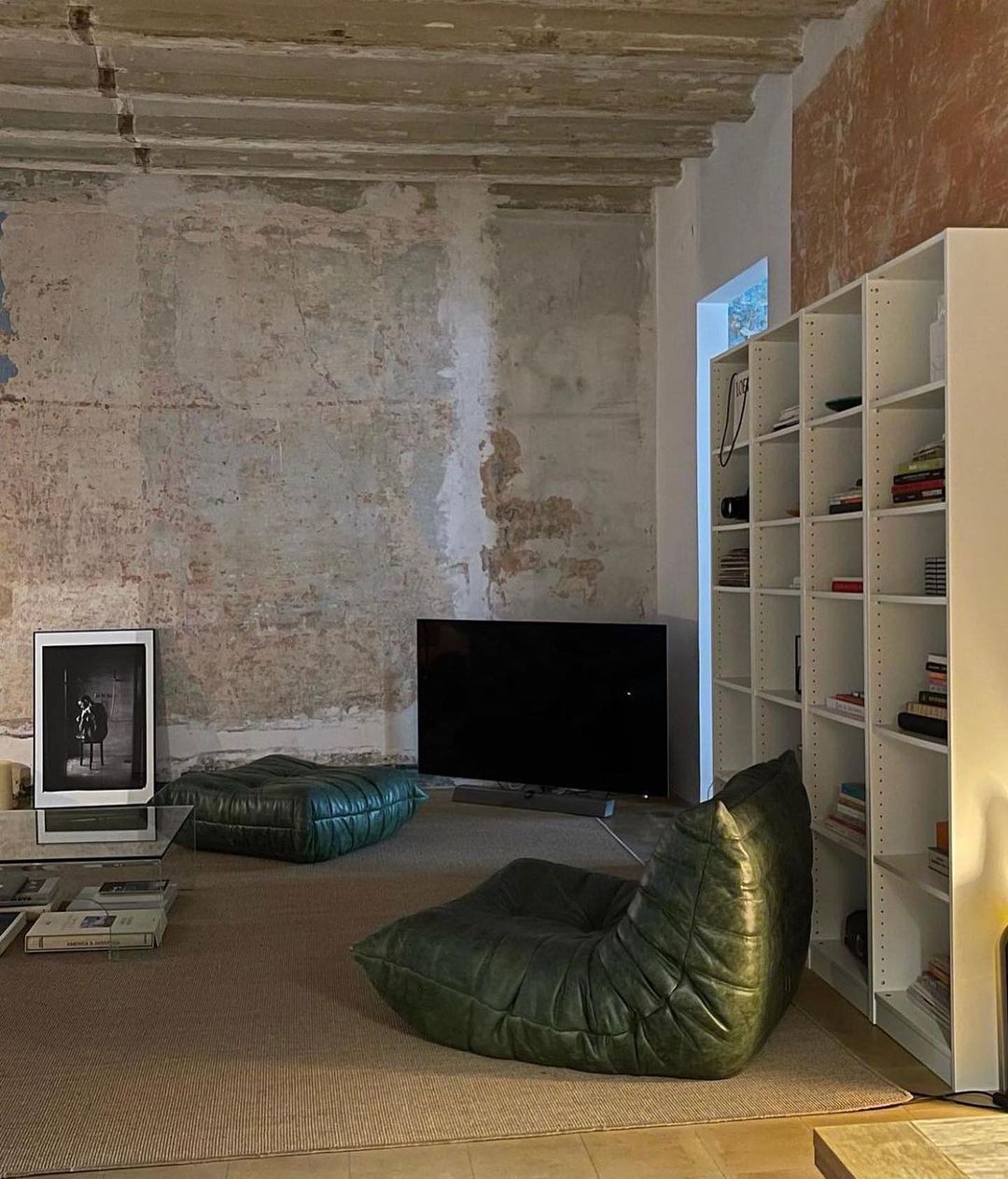 2022-10-17_09-18-09_UTC_10