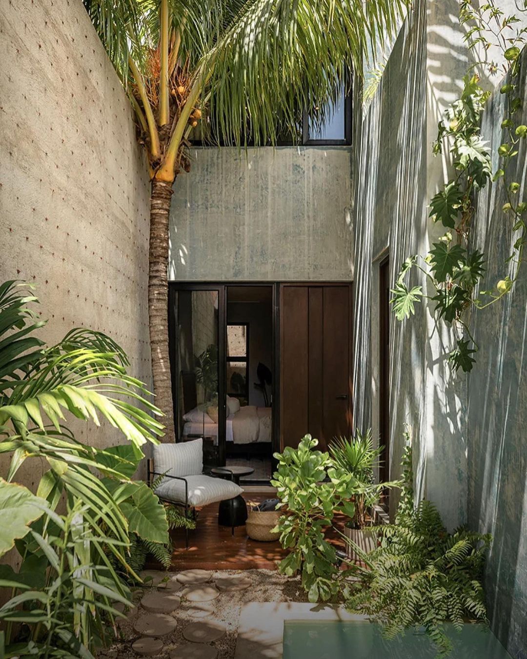 2022-12-17_16-33-12_UTC_5