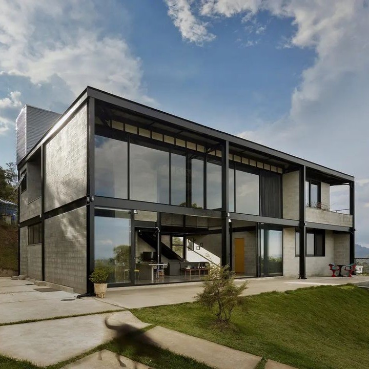 2023-01-05_17-33-54_UTC_4