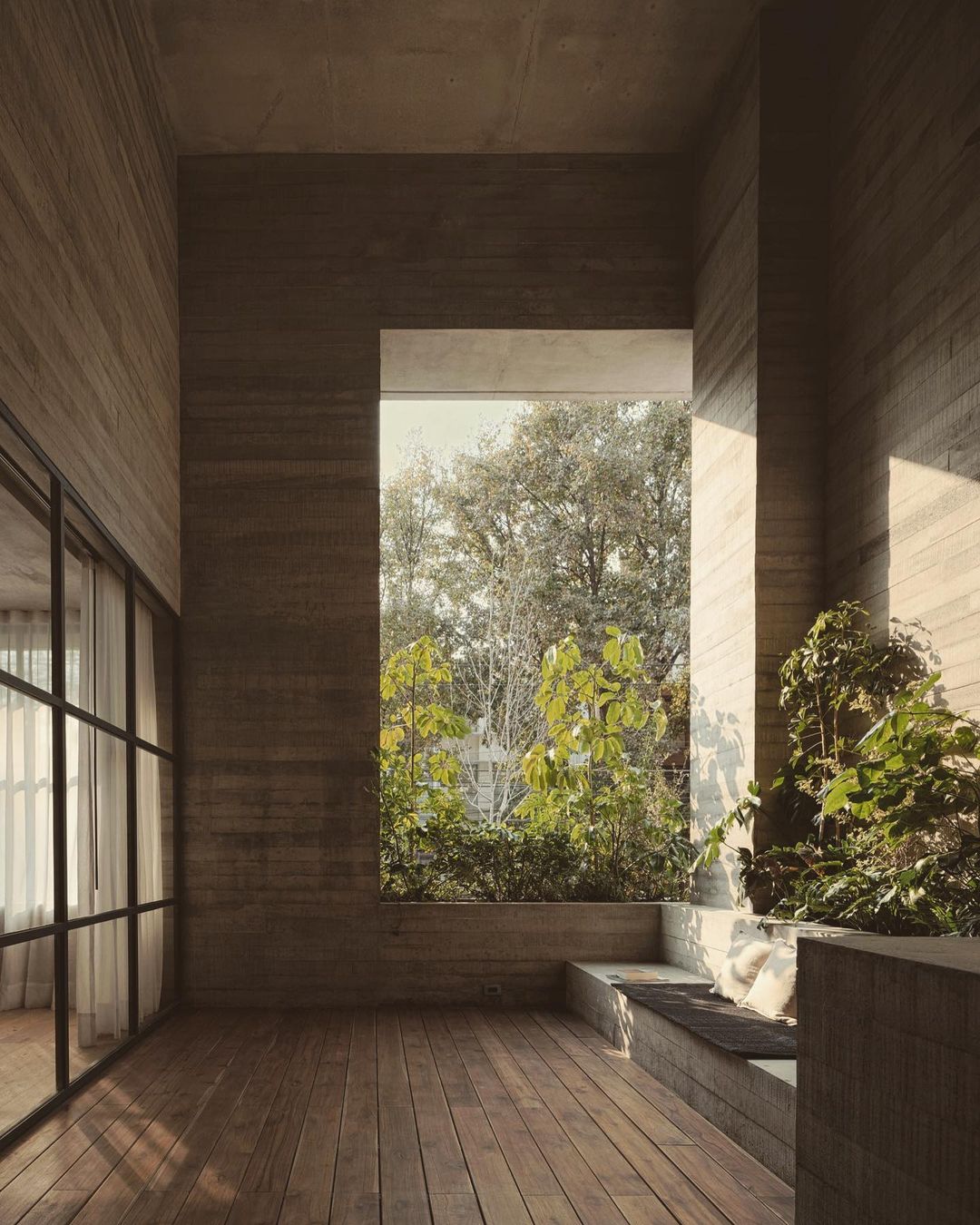 2023-01-10_14-06-51_UTC_2