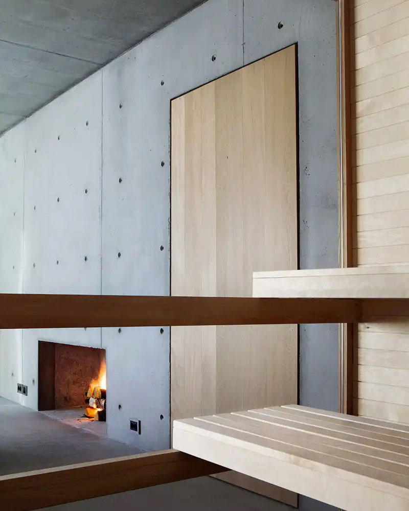 2021-12-11_18-00-40_UTC_4