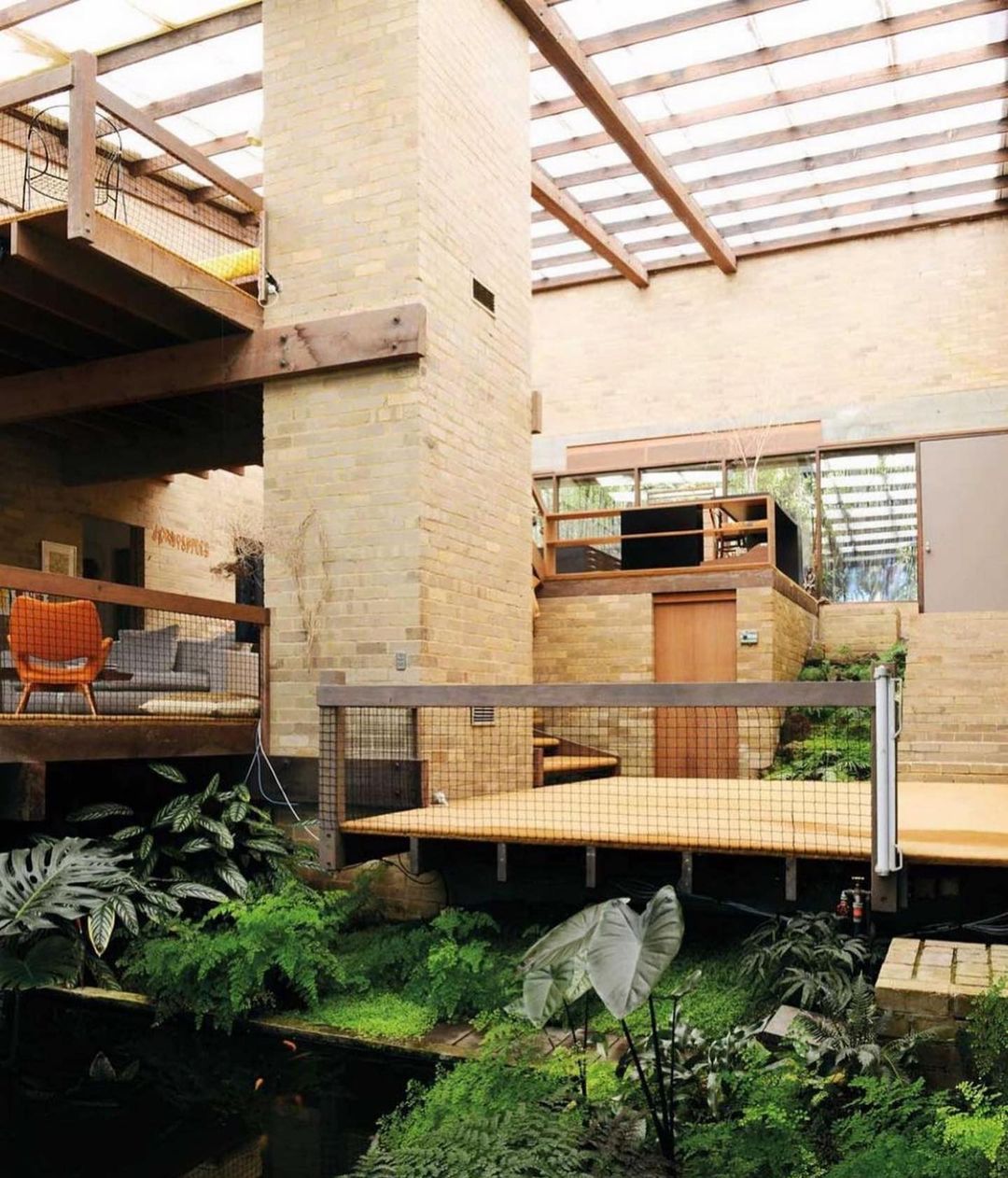 2022-11-27_20-12-26_UTC_9