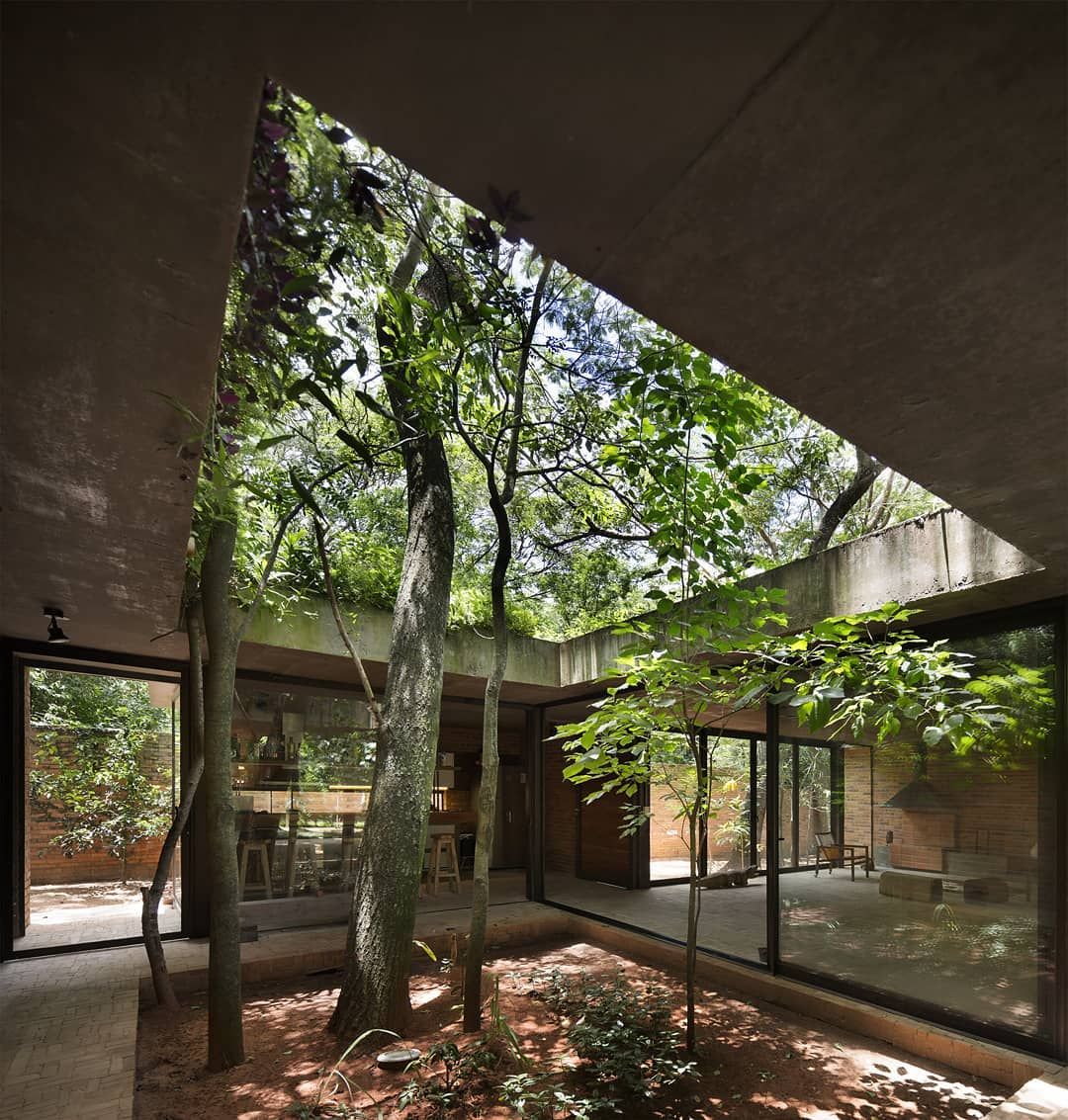 315322411428337464_Patio _ Vivienda Ara Pytu (Surubií) 2015_2016 _ Fotografí