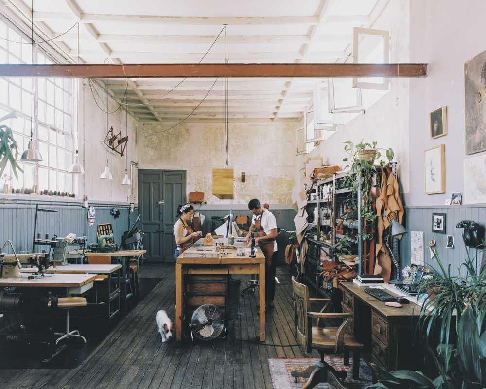 315322411428092572_Working from home gallery - Issue 86 - Magazine_Working from home gallery - Issue 86 - Magazine _ Monocle