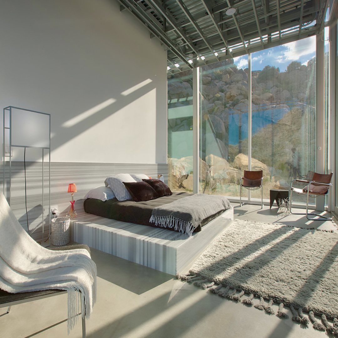 2022-09-12_03-33-35_UTC_8