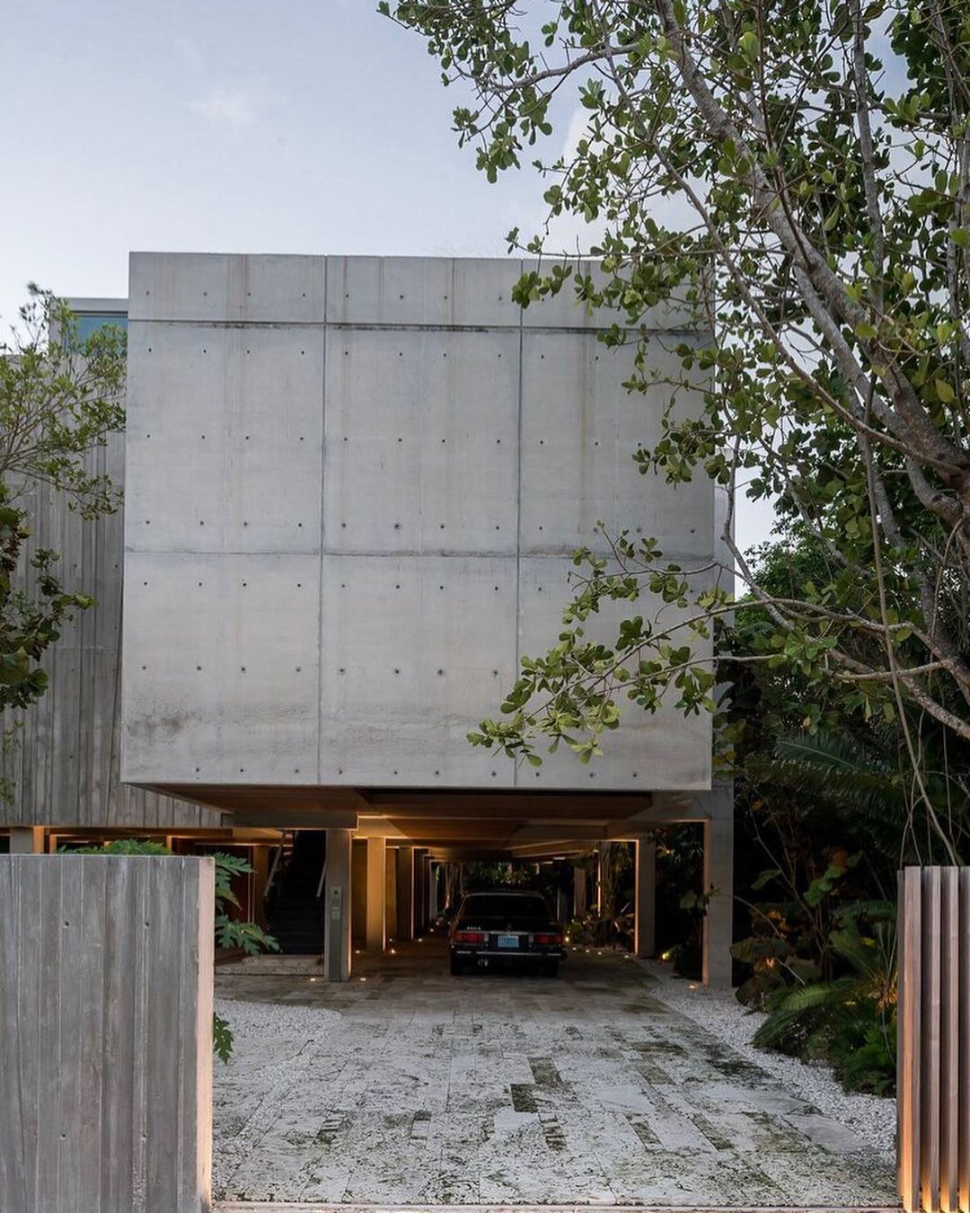 2022-12-04_15-18-06_UTC_3