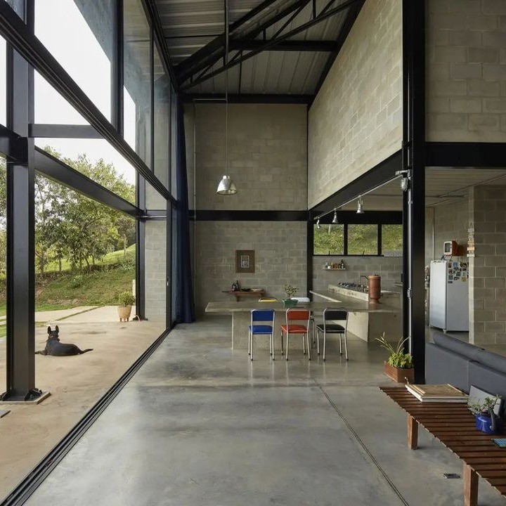 2023-01-05_17-33-54_UTC_2